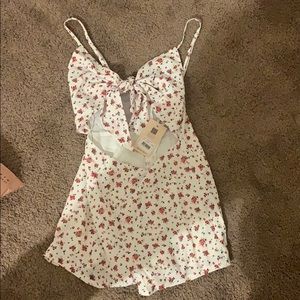 Tiger Mist Acacia Playsuit- white